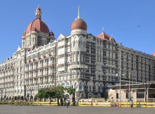 Mumbai – Aurangabad – Ajanta – Ellora Tour Package - Image 2