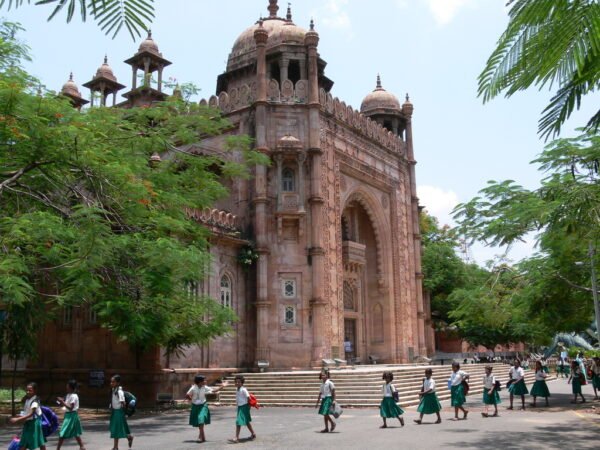 Special Chennai / Tirupathi Dharshan Tour/3 Days Trip