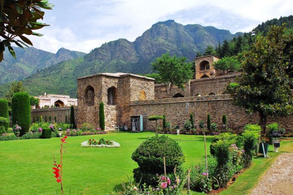 Kashmir Couple Tour Packages - Image 7