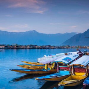 Charming Kashmir Srinagar Tour packages