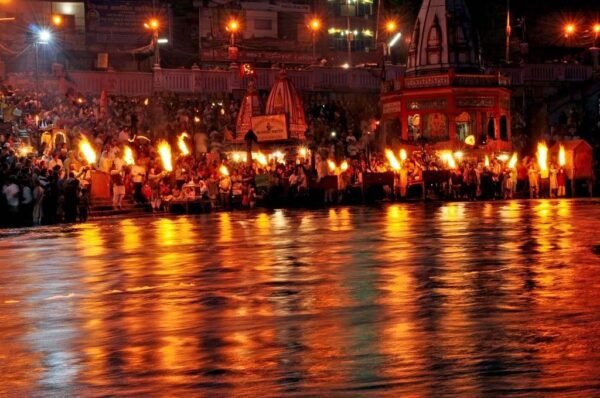 Bodhgaya - Varanasi - Delhi Tour Packages