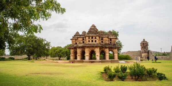 Karnataka Tourist Places - Image 2