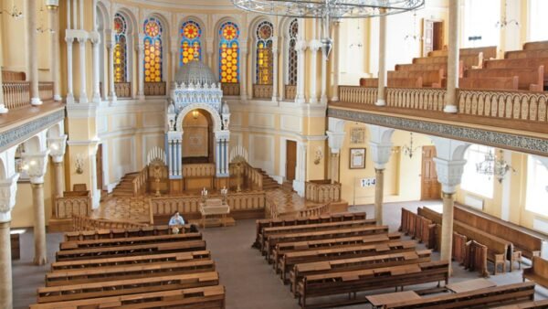 Kerala Church & Sightseeing Places - Image 3