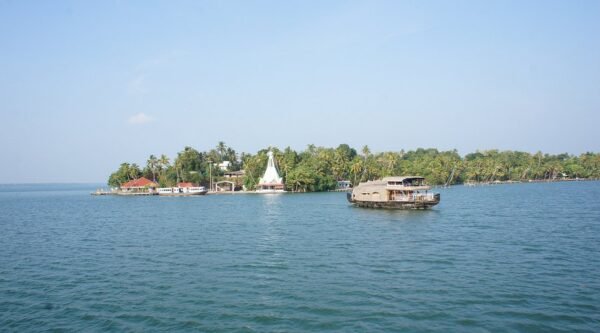 Alleppey - Kollam Tour Packages - Image 2
